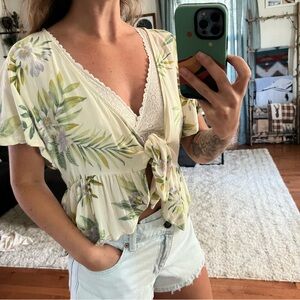 American Eagle Tropical Tie Front Ruffle Top